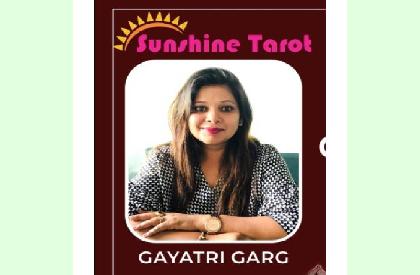 Astrologer Gayatri Manish Garg photos - Viprabharat